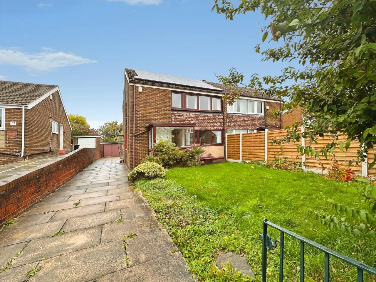 3 bed house for sale, Thirlmere Gardens, Leeds, LS11
