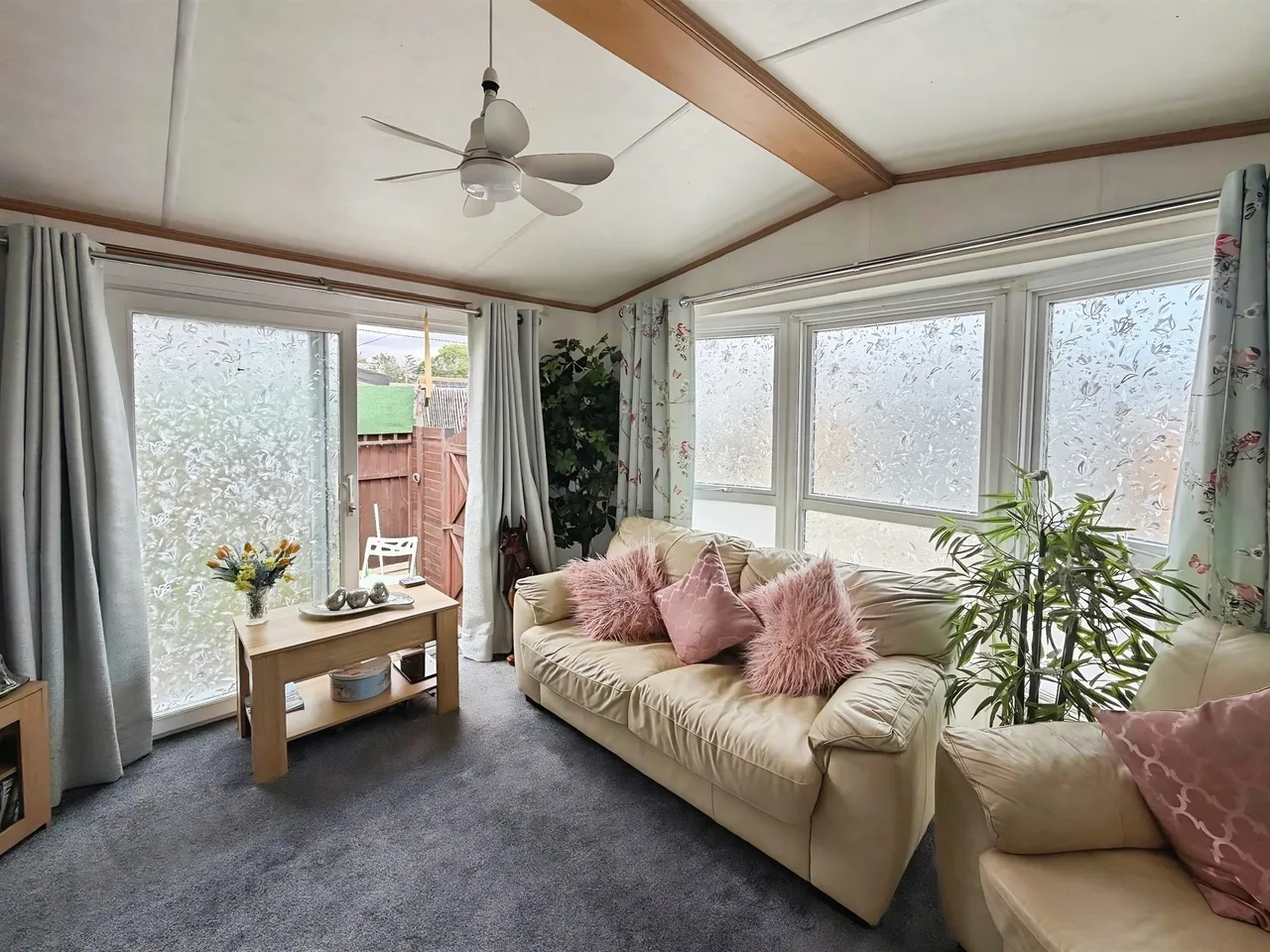 Singer Avenue, Jaywick, CLACTON-ON-SEA, photo 11
