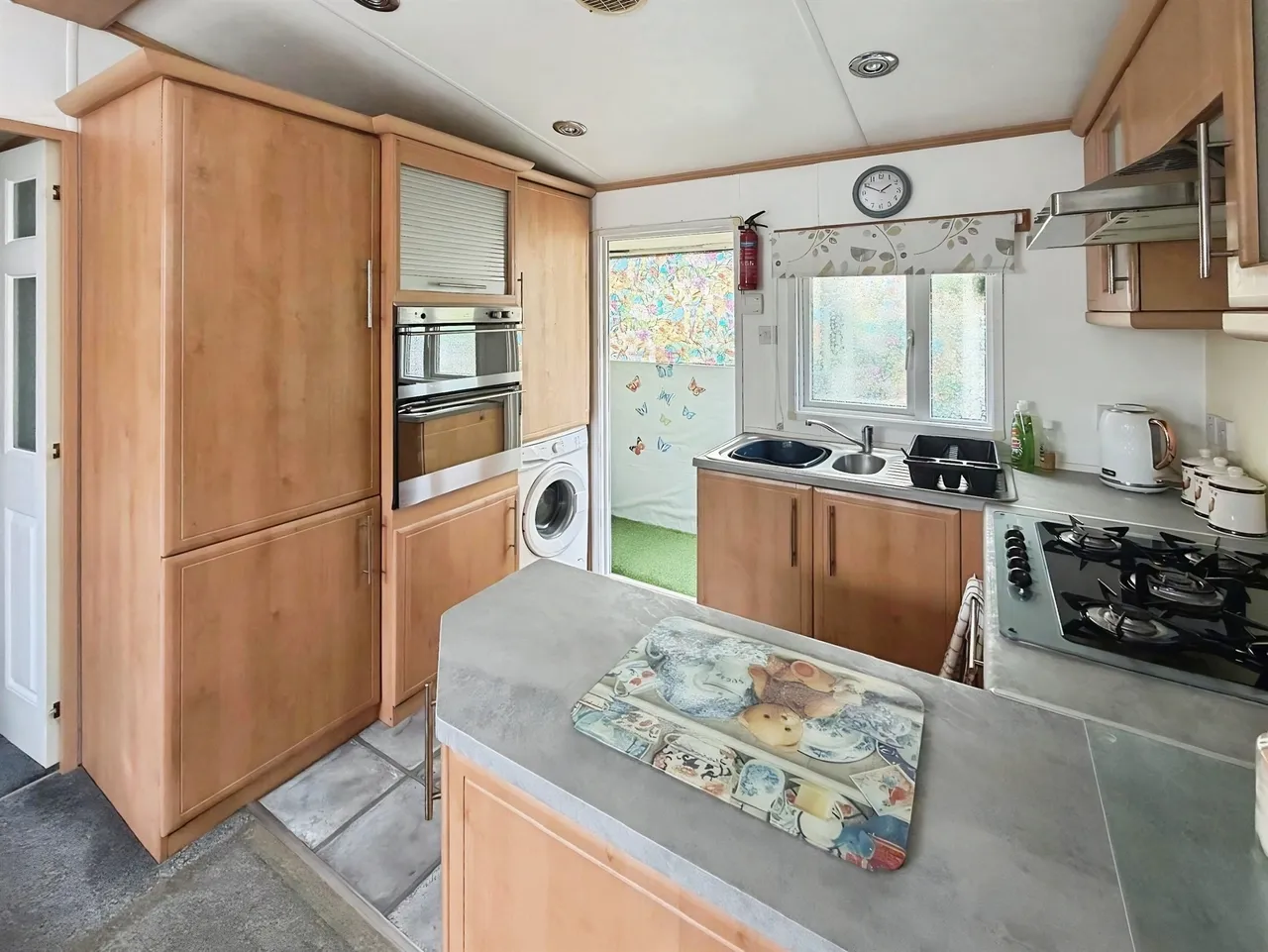 Singer Avenue, Jaywick, CLACTON-ON-SEA, photo 5
