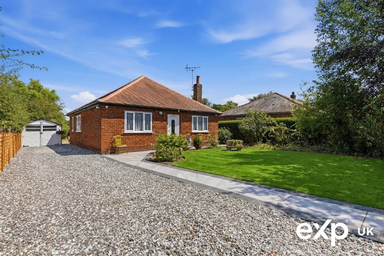 3 bed house for sale, Eakring Road, Wellow