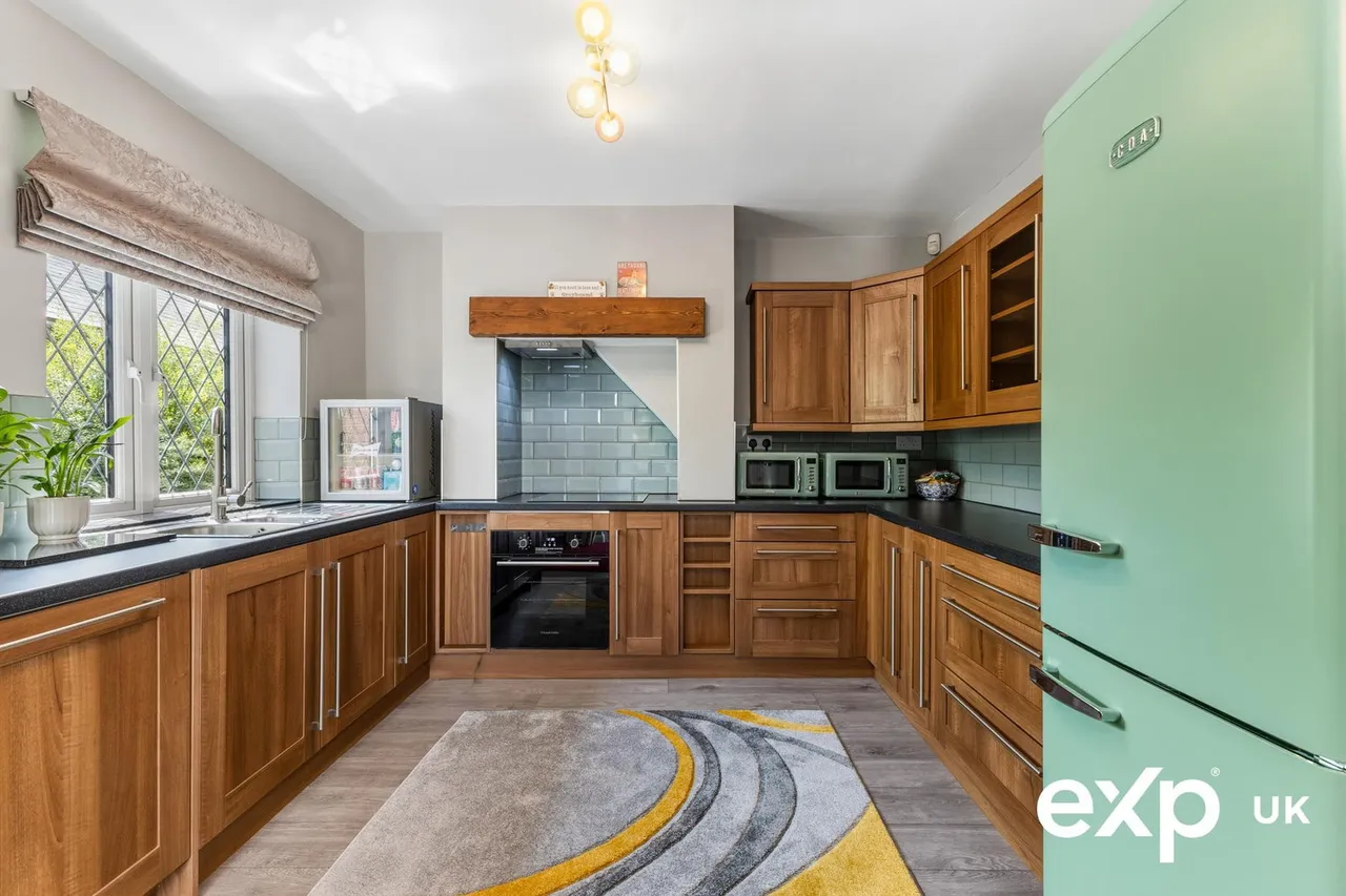 Eakring Road, Wellow, photo 14