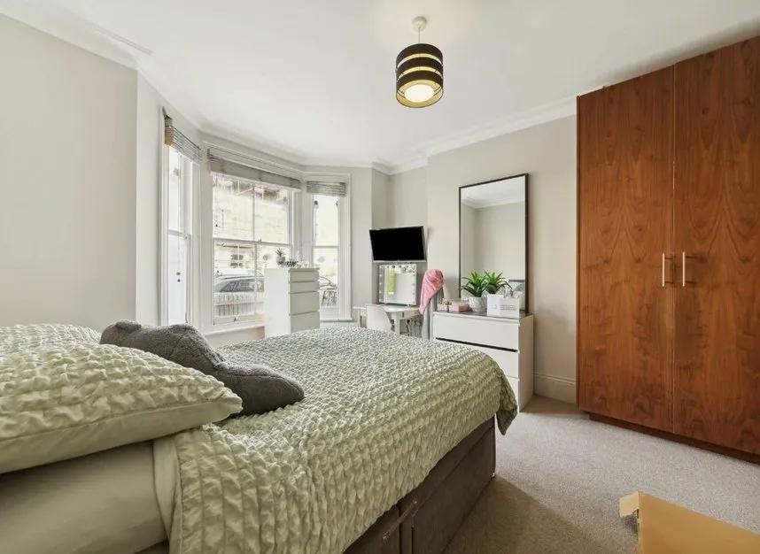 Ferndale Road, Clapham, SW4, photo 7