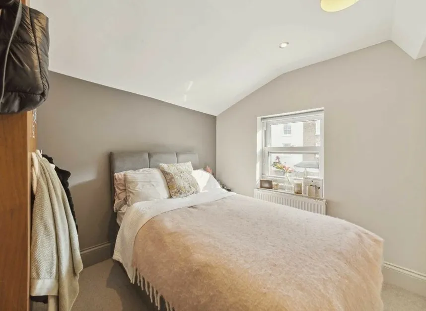 Ferndale Road, Clapham, SW4, photo 4