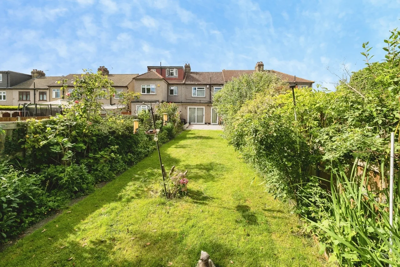 Mendip Road, HORNCHURCH, Essex, RM11, photo 4