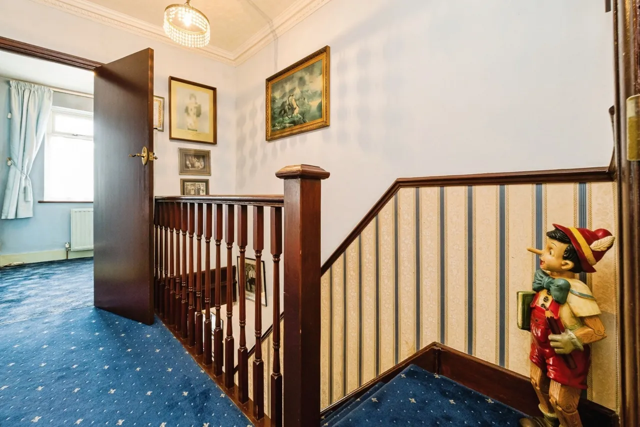Mendip Road, HORNCHURCH, Essex, RM11, photo 17