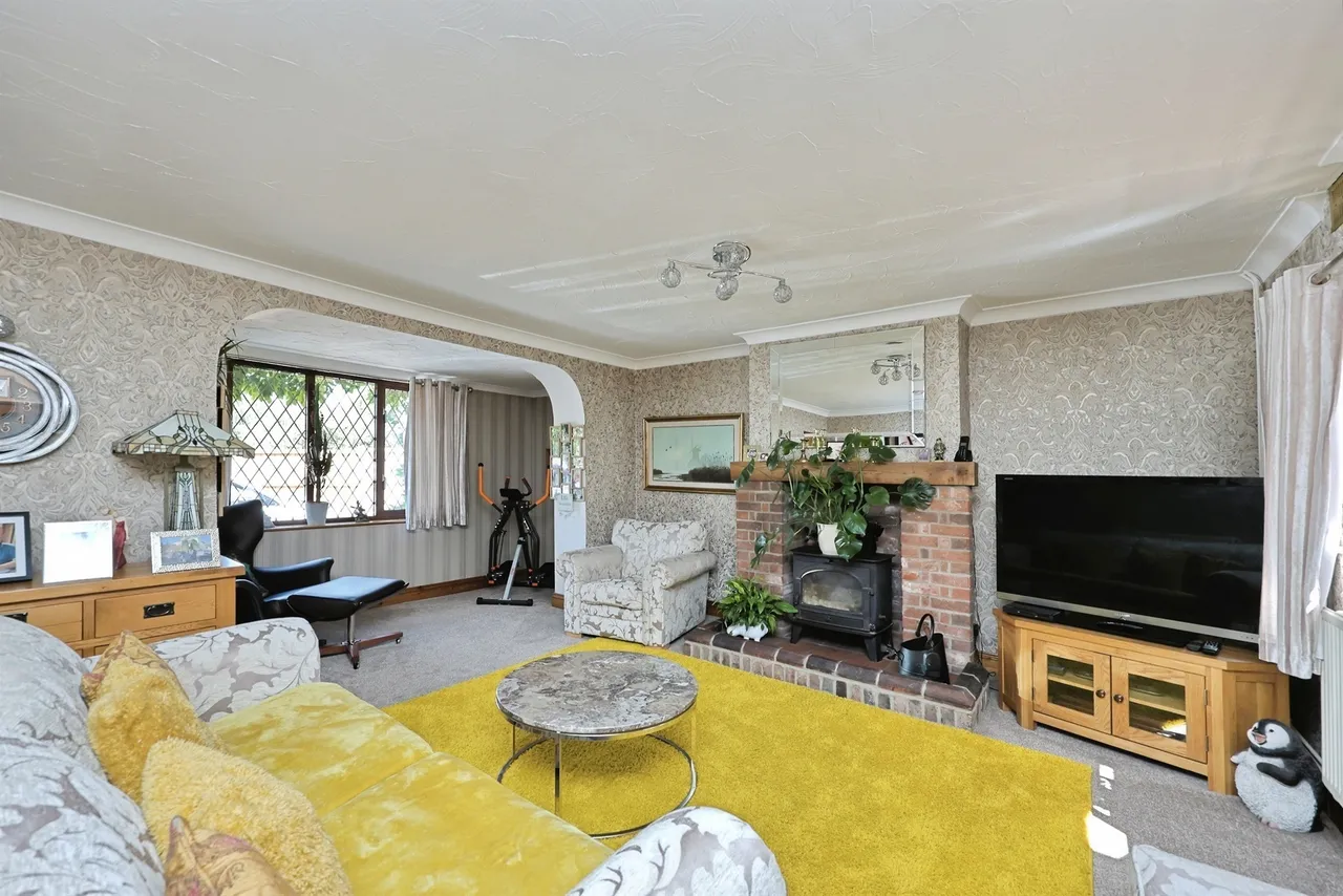 Chantry Lane, Necton, Swaffham, photo 2