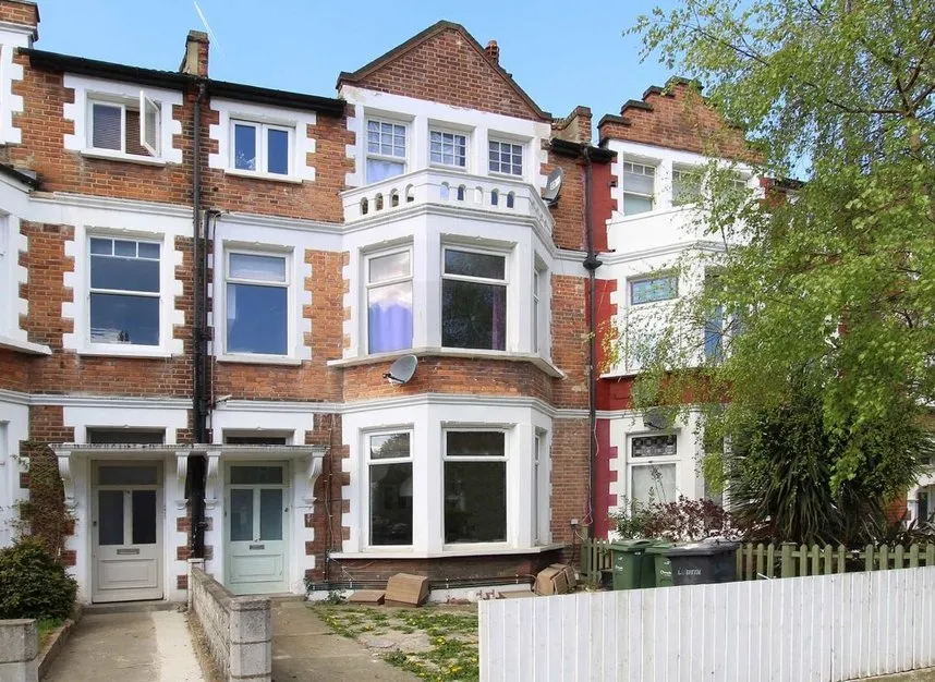 1 bed flat to rent — Salford Road, Streatham Hill, SW2