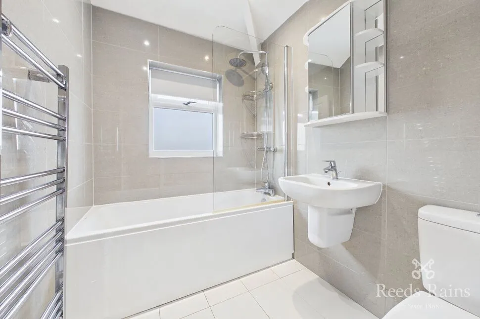 Glendale Avenue, Burnage, Manchester, M19, photo 9