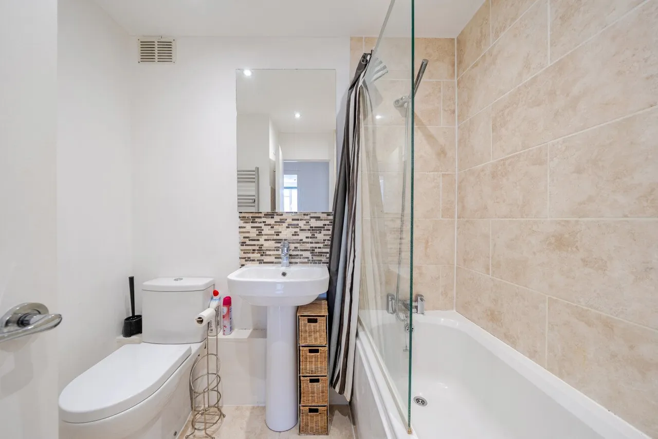 Spencer Road, London, SW20, photo 5