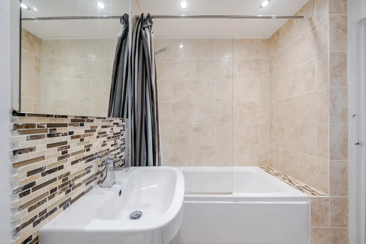Spencer Road, London, SW20, photo 6