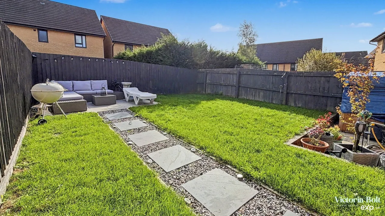 Pear Lane, Plympton, photo 16