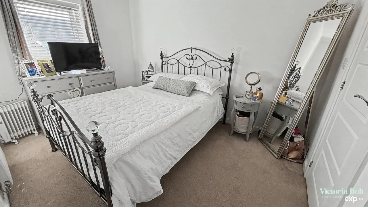 Pear Lane, Plympton, photo 10