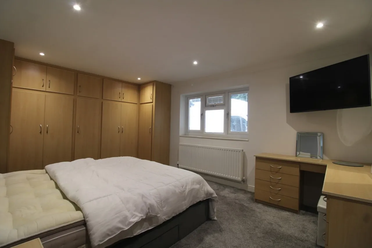 Moor Road, Bestwood Village, photo 4
