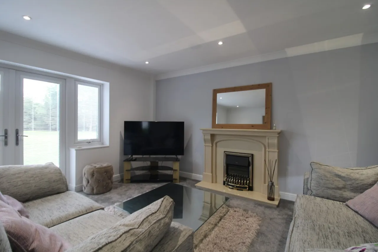 Moor Road, Bestwood Village, photo 9