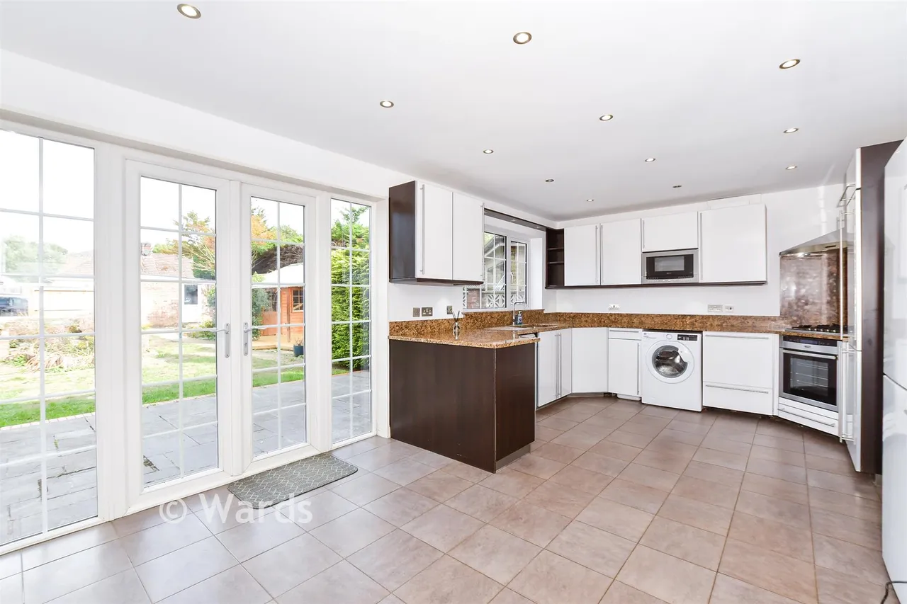 Tonbridge Road, Maidstone, ME16, photo 7