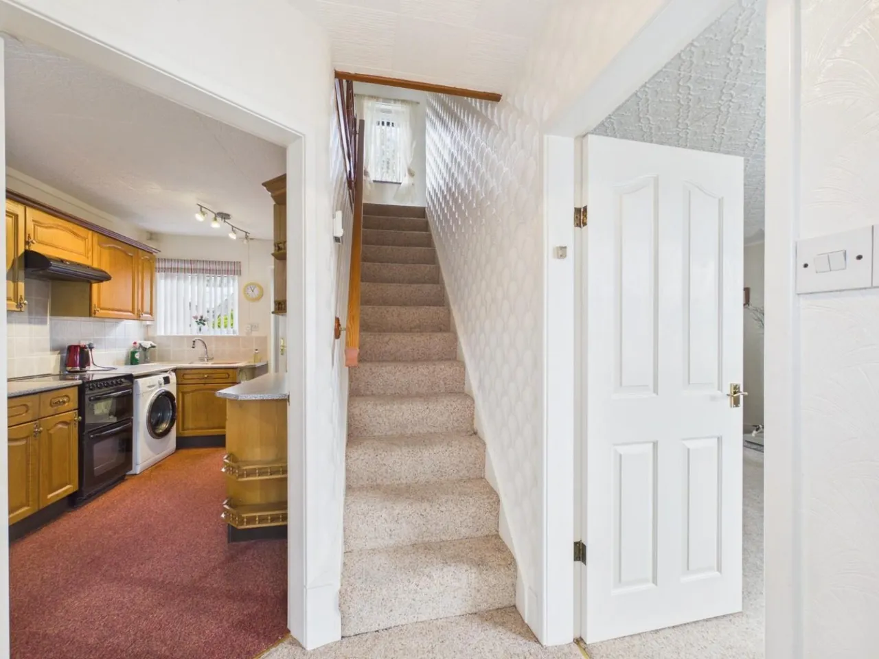 Powell Road, Bingley, BD16, photo 3