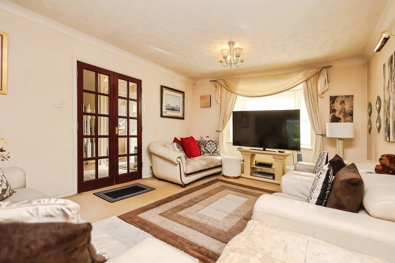 Byford Way, Birmingham, B37, photo 3