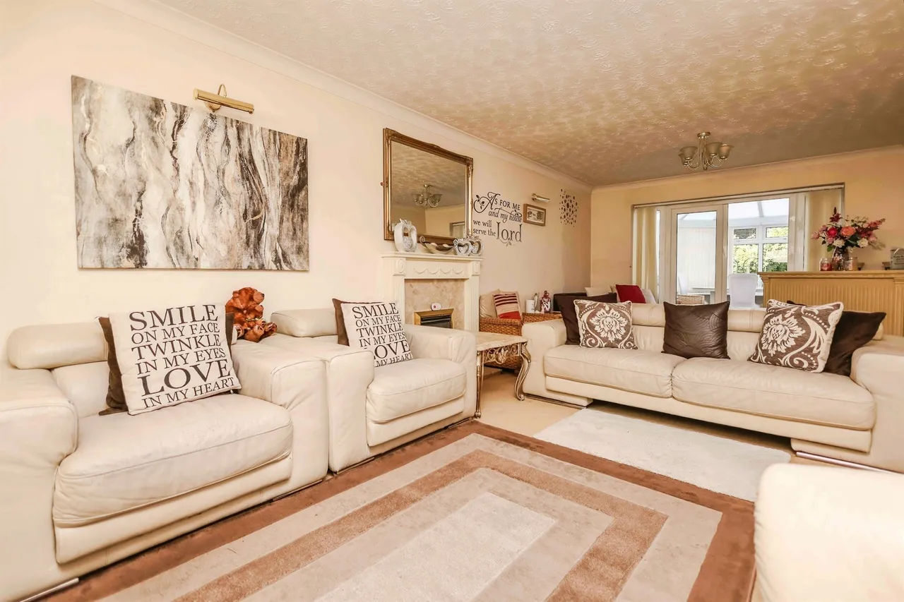 Byford Way, Birmingham, B37, photo 4