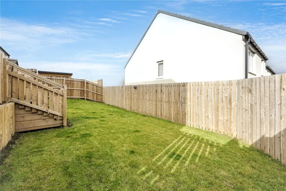 Unwin Avenue, Rosyth, KY11, photo 23