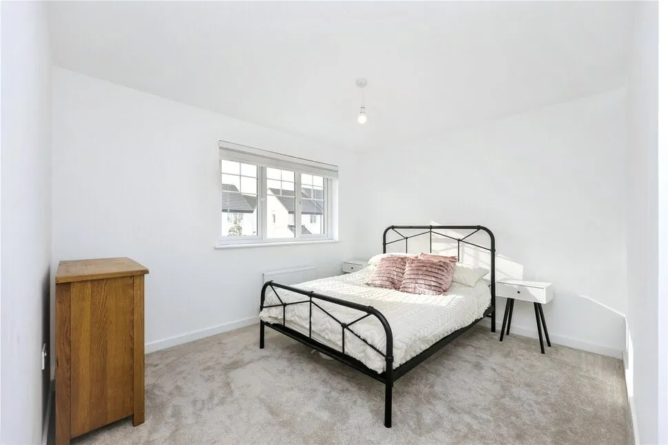 Unwin Avenue, Rosyth, KY11, photo 15