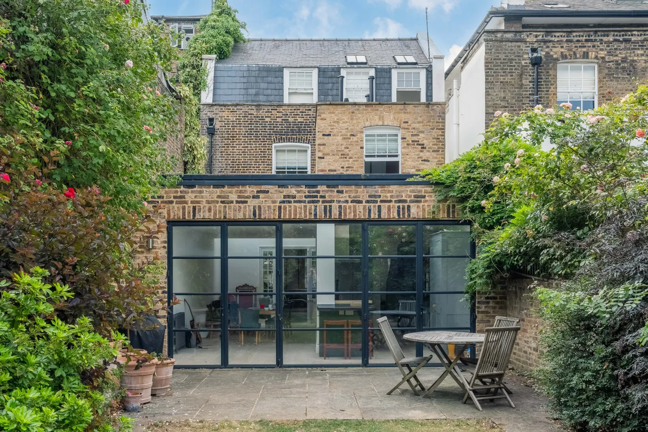 Furlong Road, London, N7, photo 4