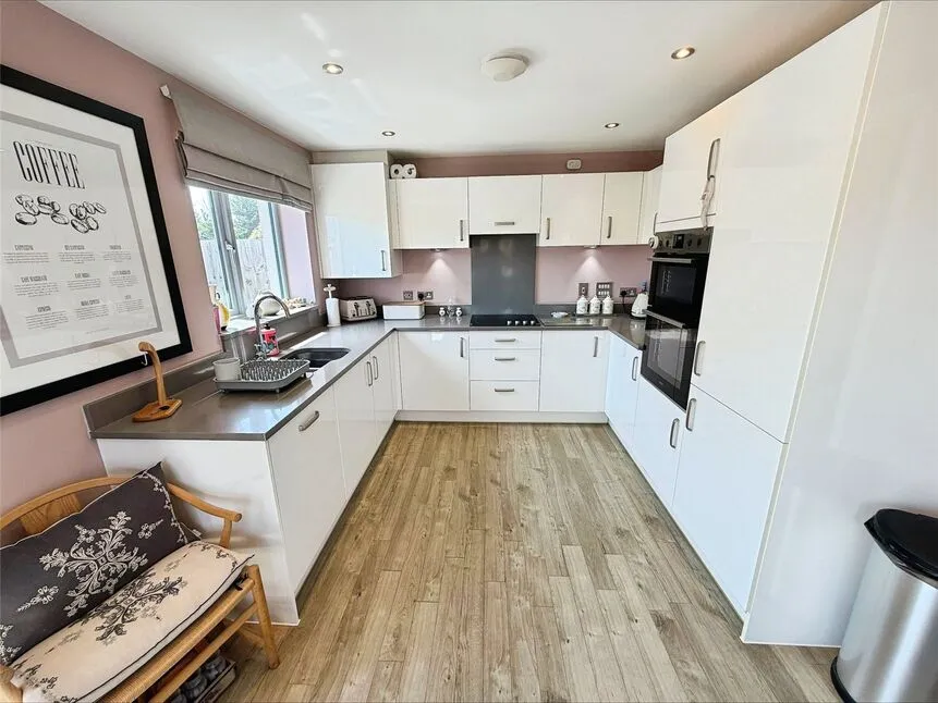 Buckingham Close, Exmouth, Devon, EX8, photo 4