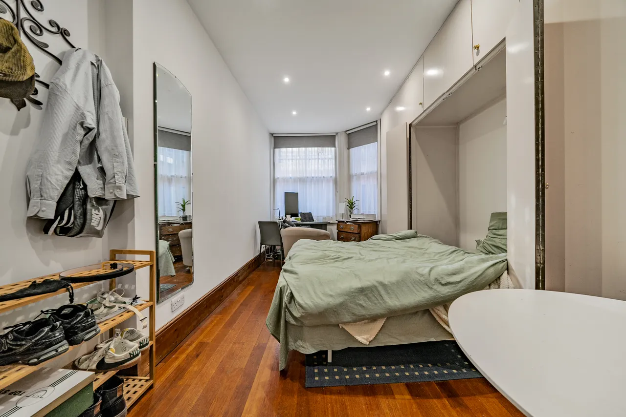 property to rent, Bina Gardens, South Kensington, SW5