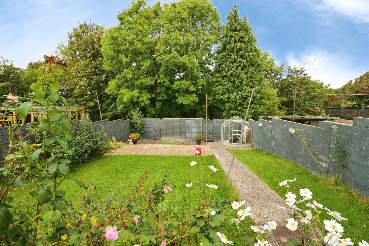 Ton Glas Bridgend, CF33, photo 11