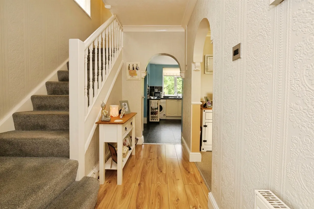 Ton Glas Bridgend, CF33, photo 13