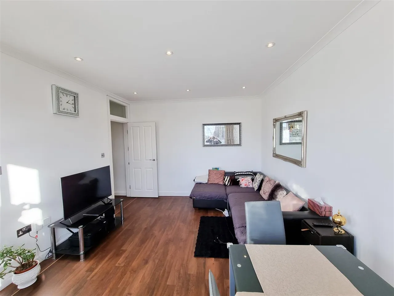 London Road, Thornton Heath, CR7, photo 3