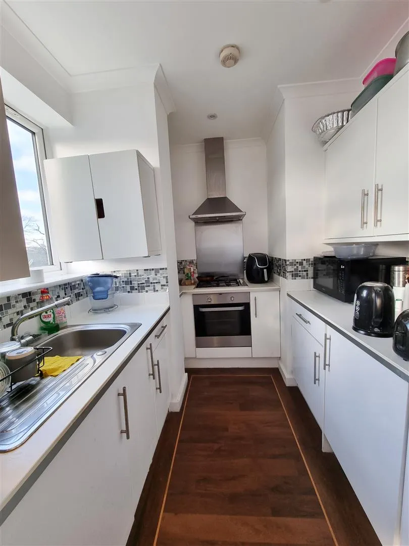 London Road, Thornton Heath, CR7, photo 5