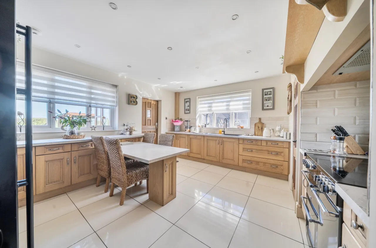 Moss Road, Moss, DN6, photo 5