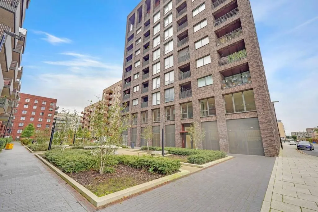 Guthrum Court, London, E16 2XN, photo 11