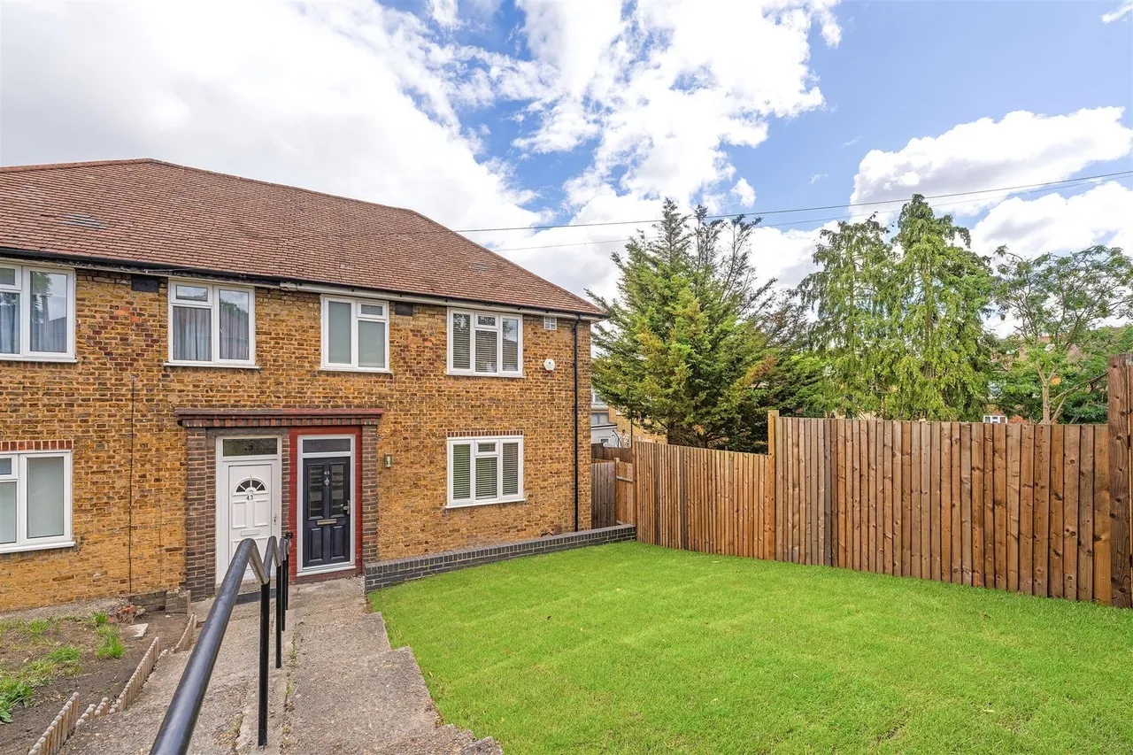Tallis Grove, London, SE7, photo 4