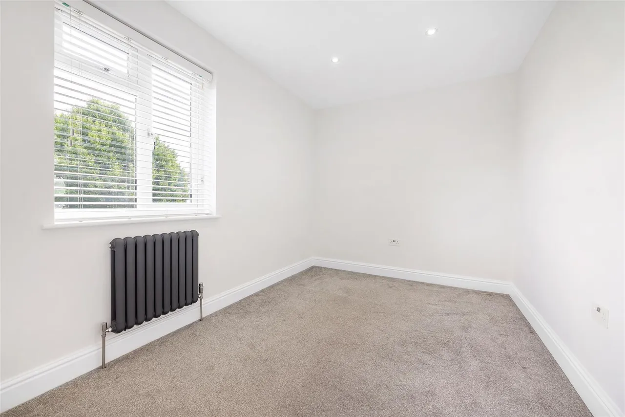 Tallis Grove, London, SE7, photo 9