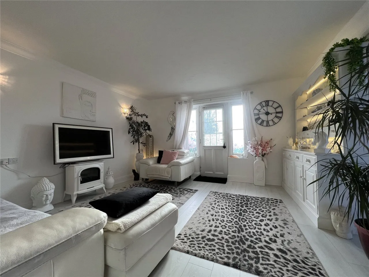 Anchorage Way, Lymington, Hampshire, SO41 8JP, photo 4