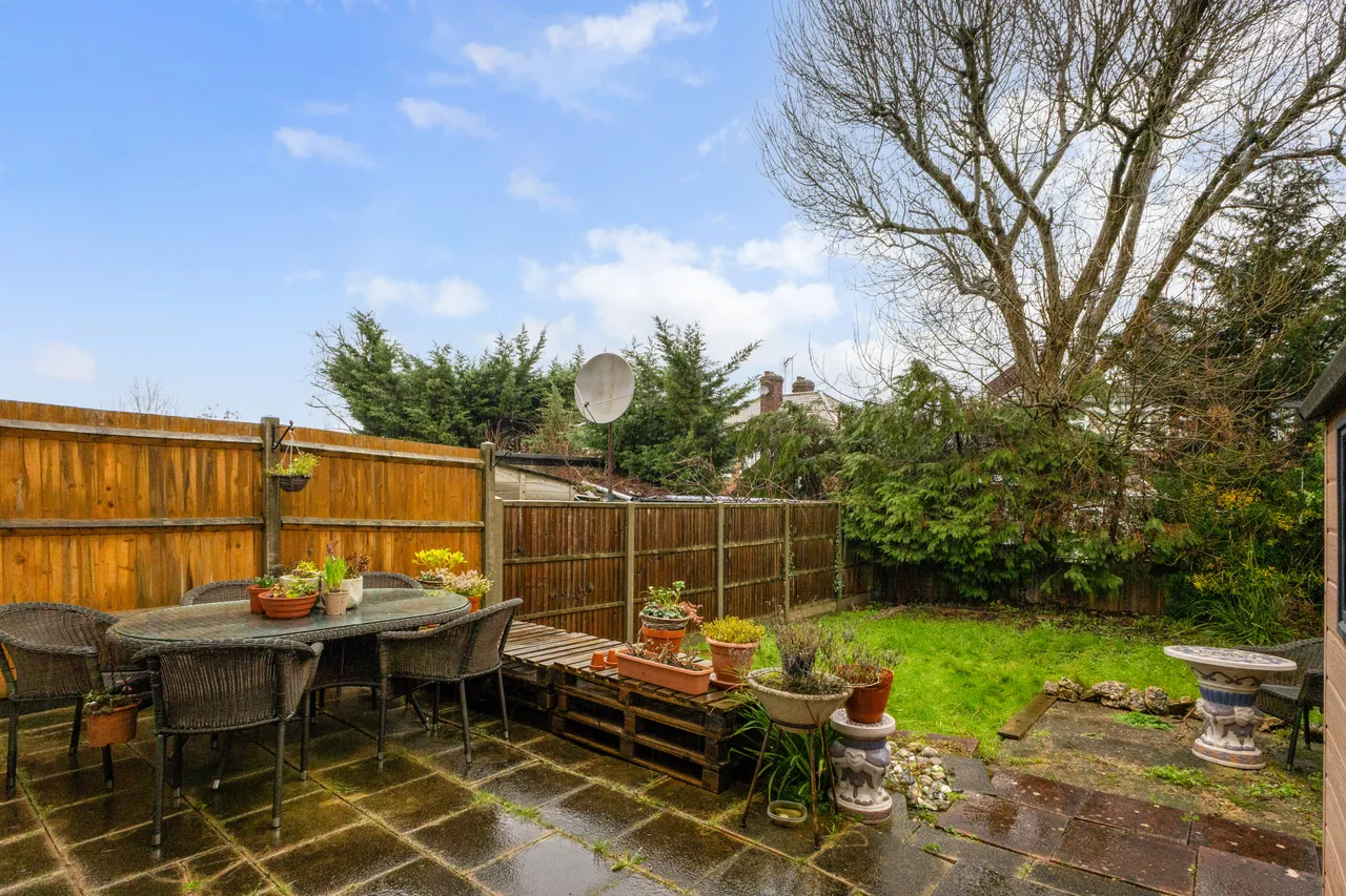 Riverdene, Edgware, HA8, photo 11