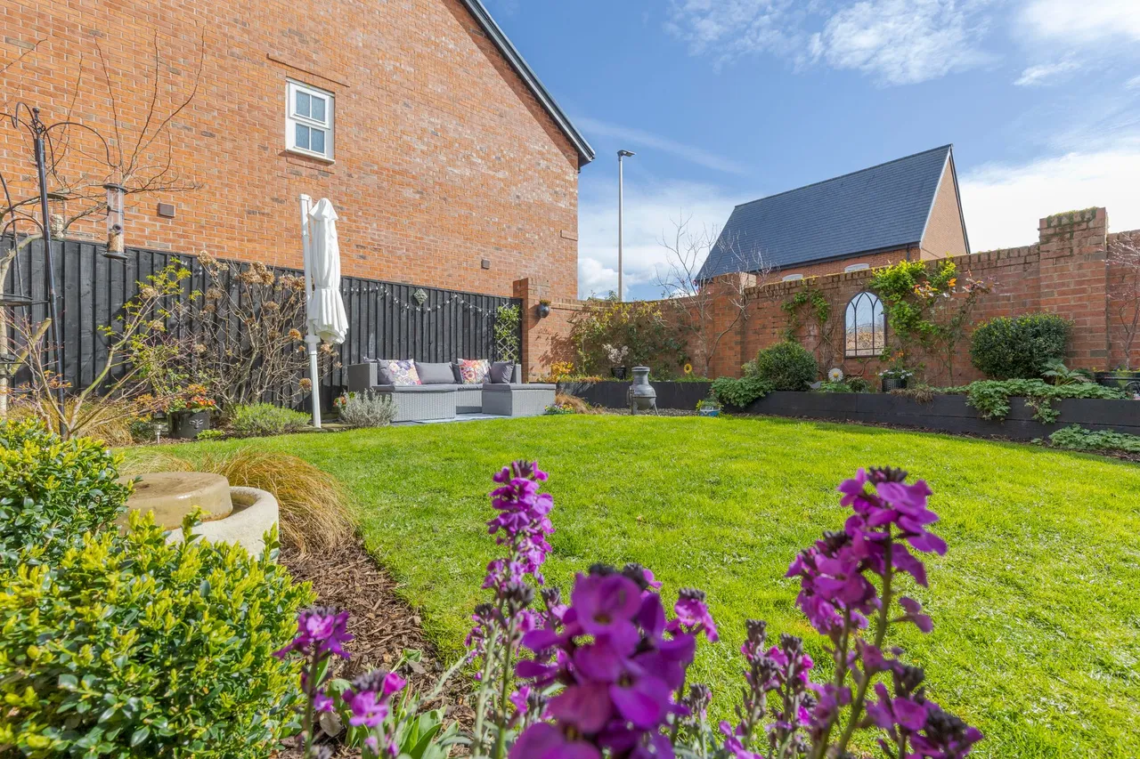 Tiverton Way, Tarporley, photo 29