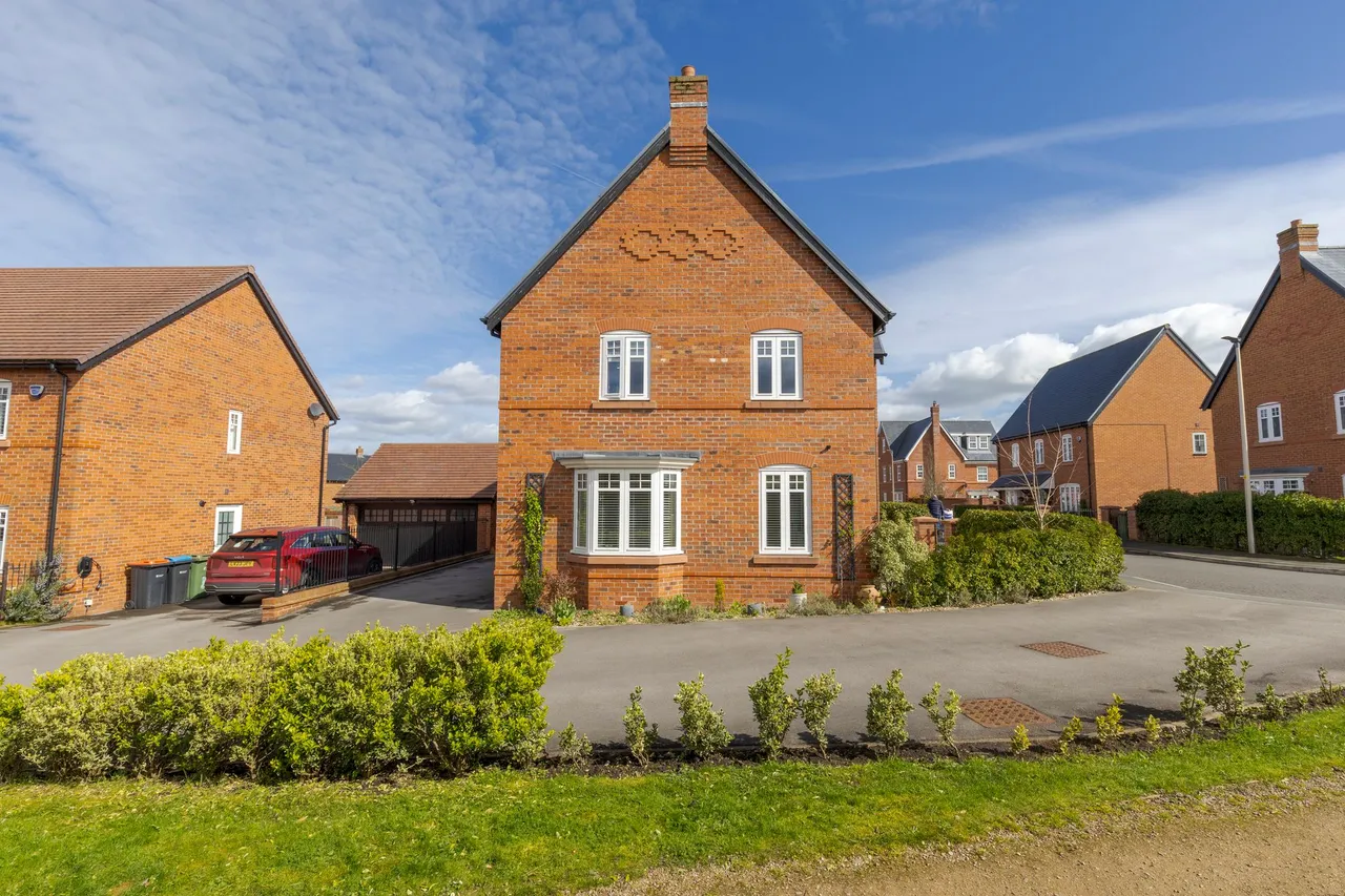 Tiverton Way, Tarporley, photo 35