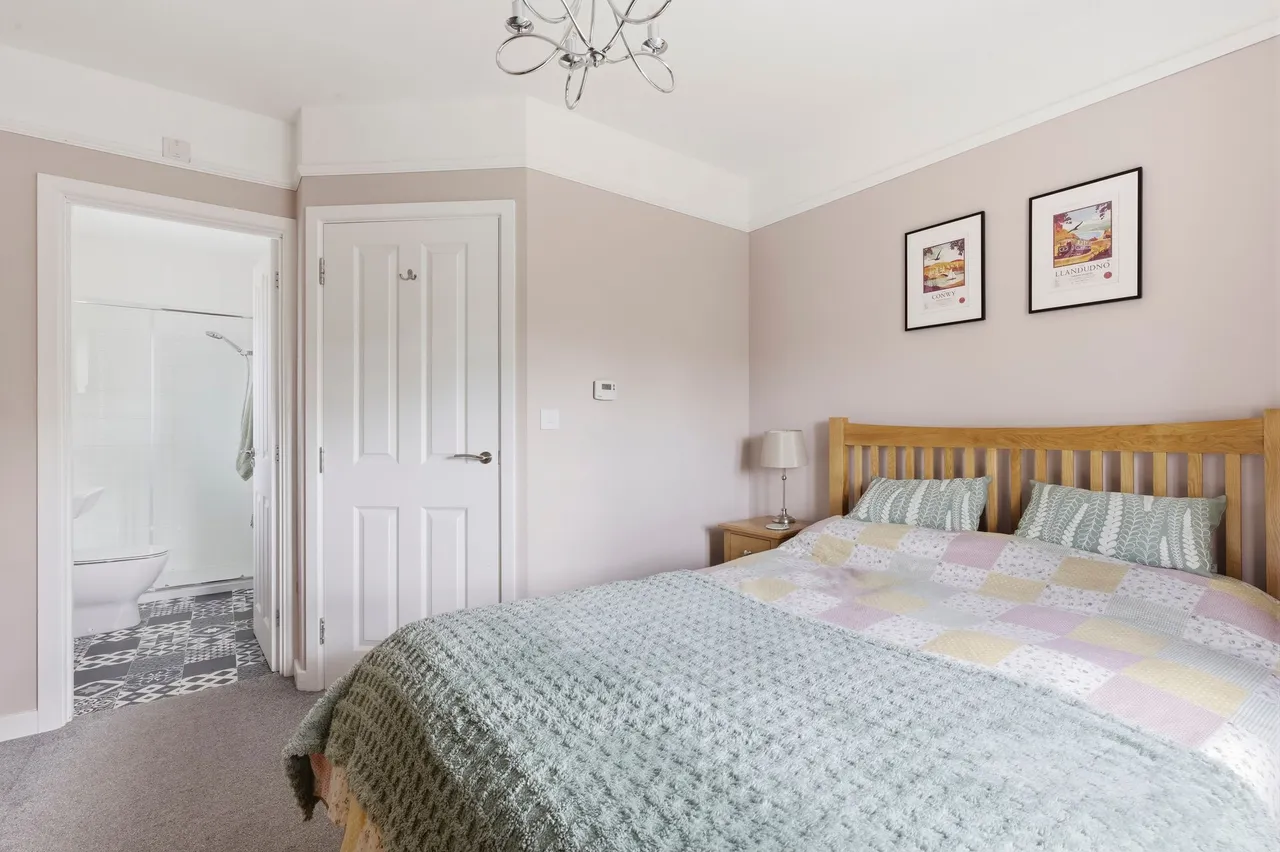 Tiverton Way, Tarporley, photo 21