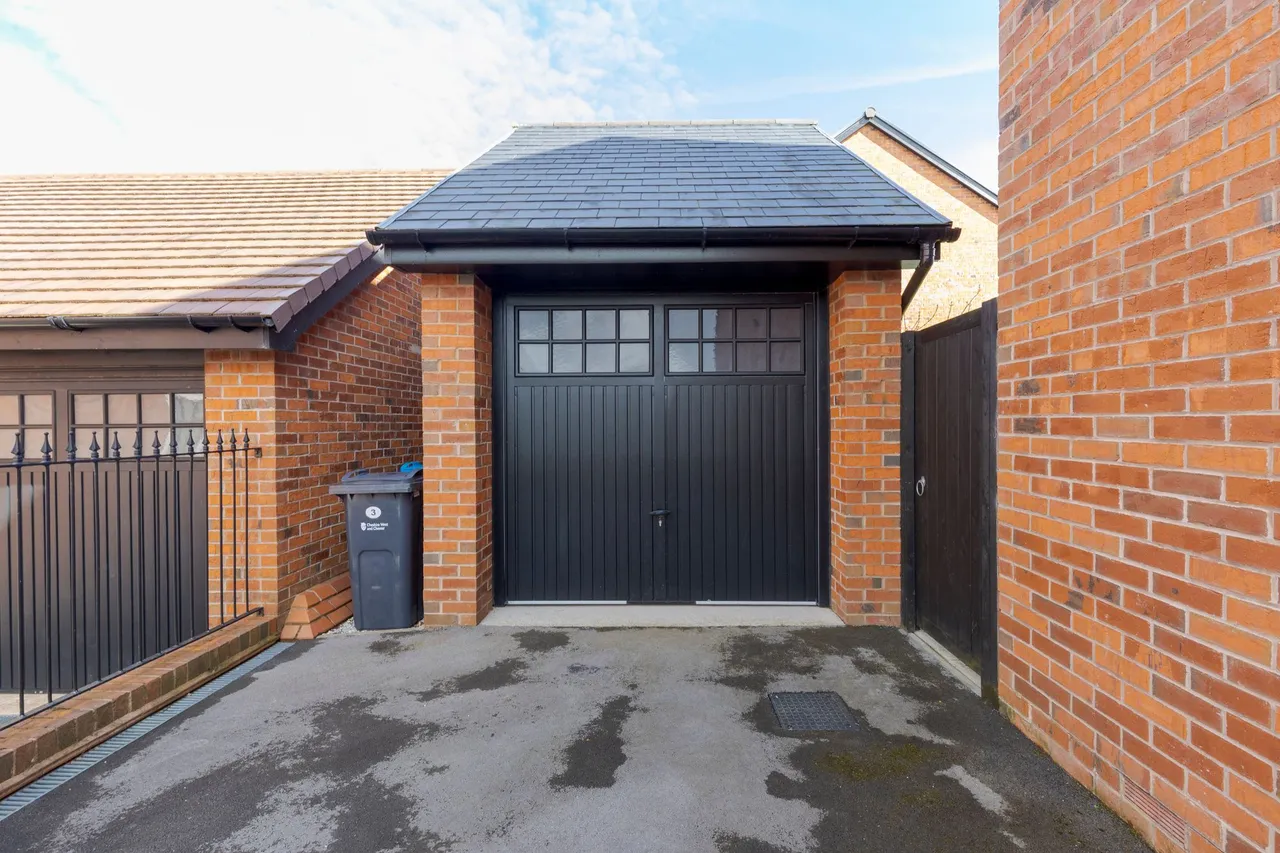 Tiverton Way, Tarporley, photo 34
