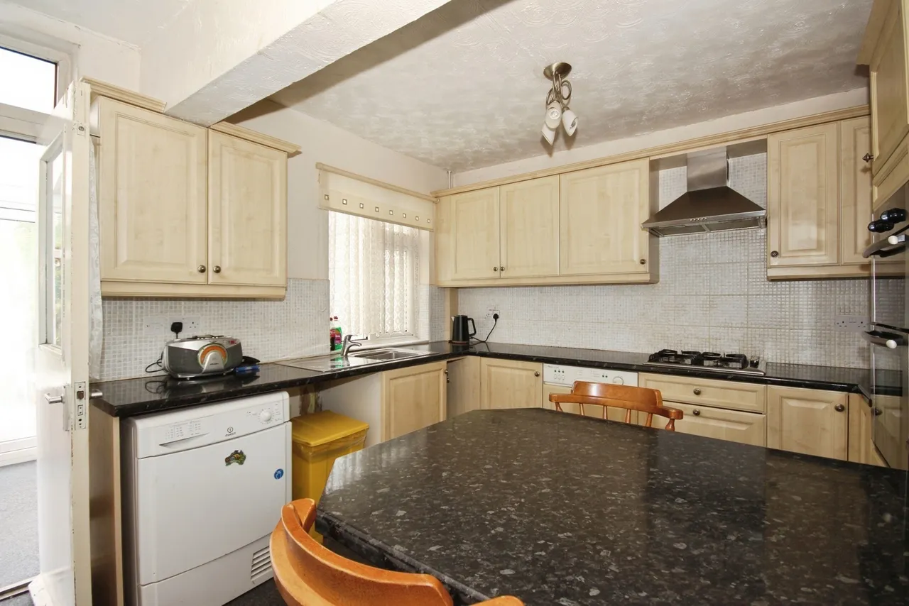 Crescent Avenue, CV3, photo 6