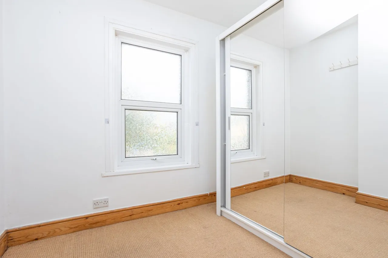 Victoria Avenue, Margate, CT9, photo 9