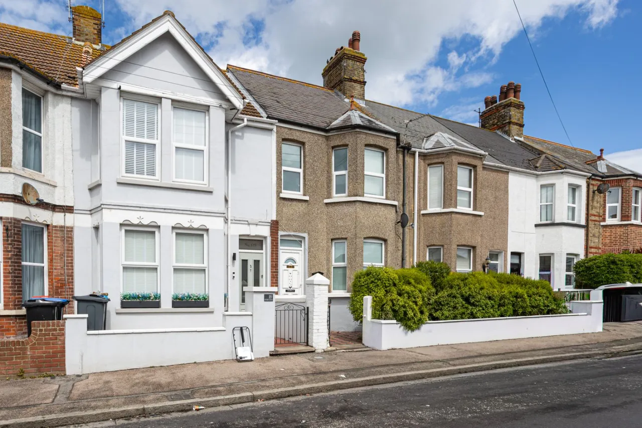 3 bed house for sale, Victoria Avenue, Margate, CT9