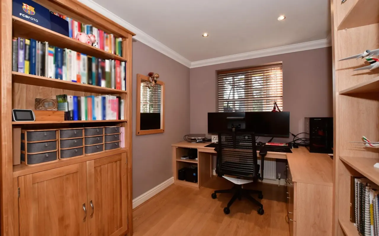 Grange Vale, Sutton, SM2, photo 16
