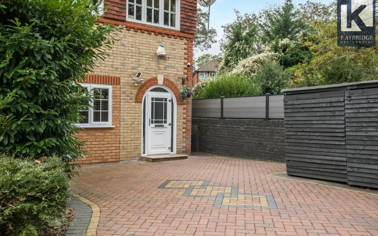 Grange Vale, Sutton, SM2, photo 21