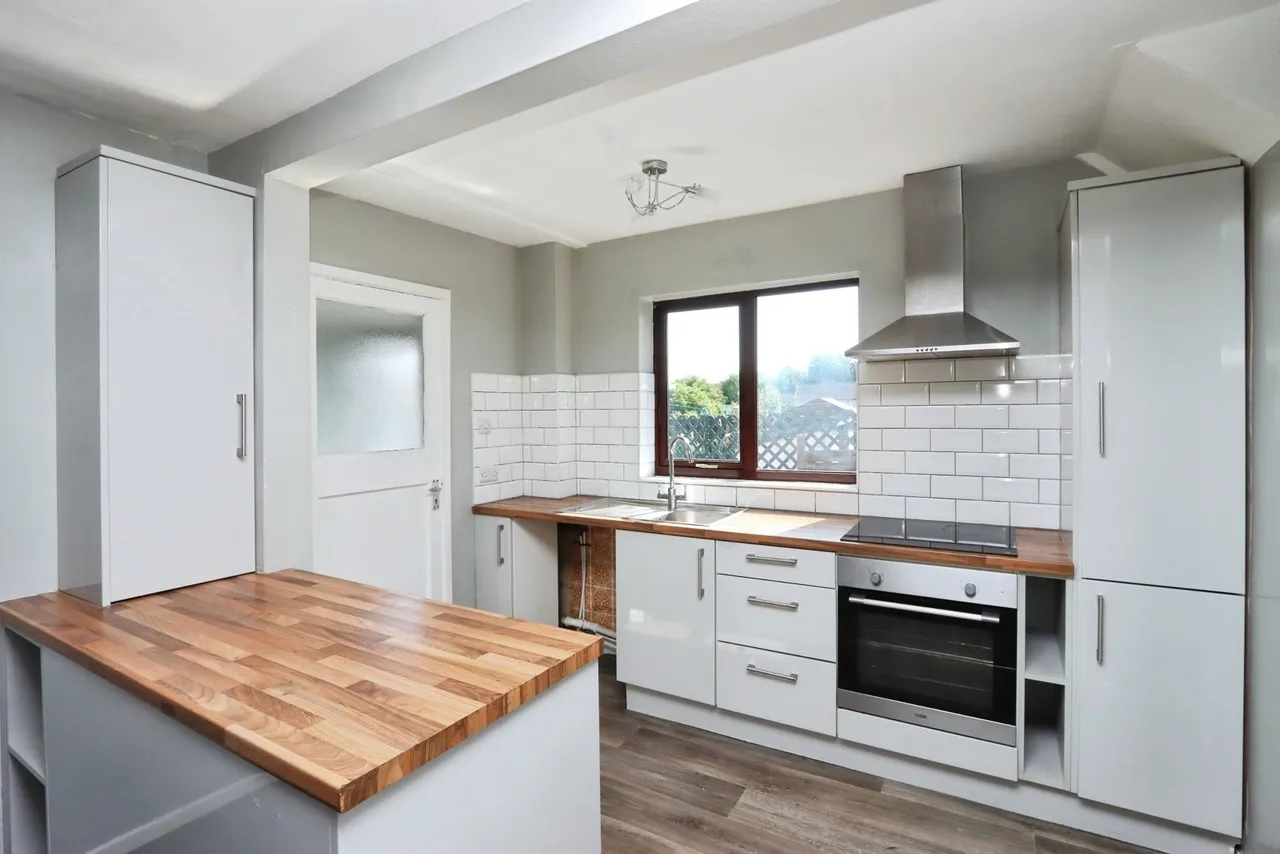Carrwood Road, SHEFFIELD, South Yorkshire, S21, photo 2