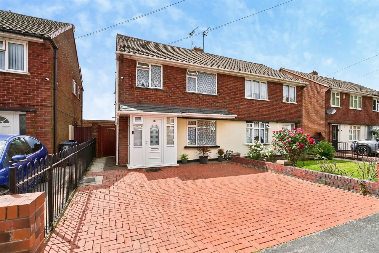 Queen Street, Tipton, DY4, photo 12