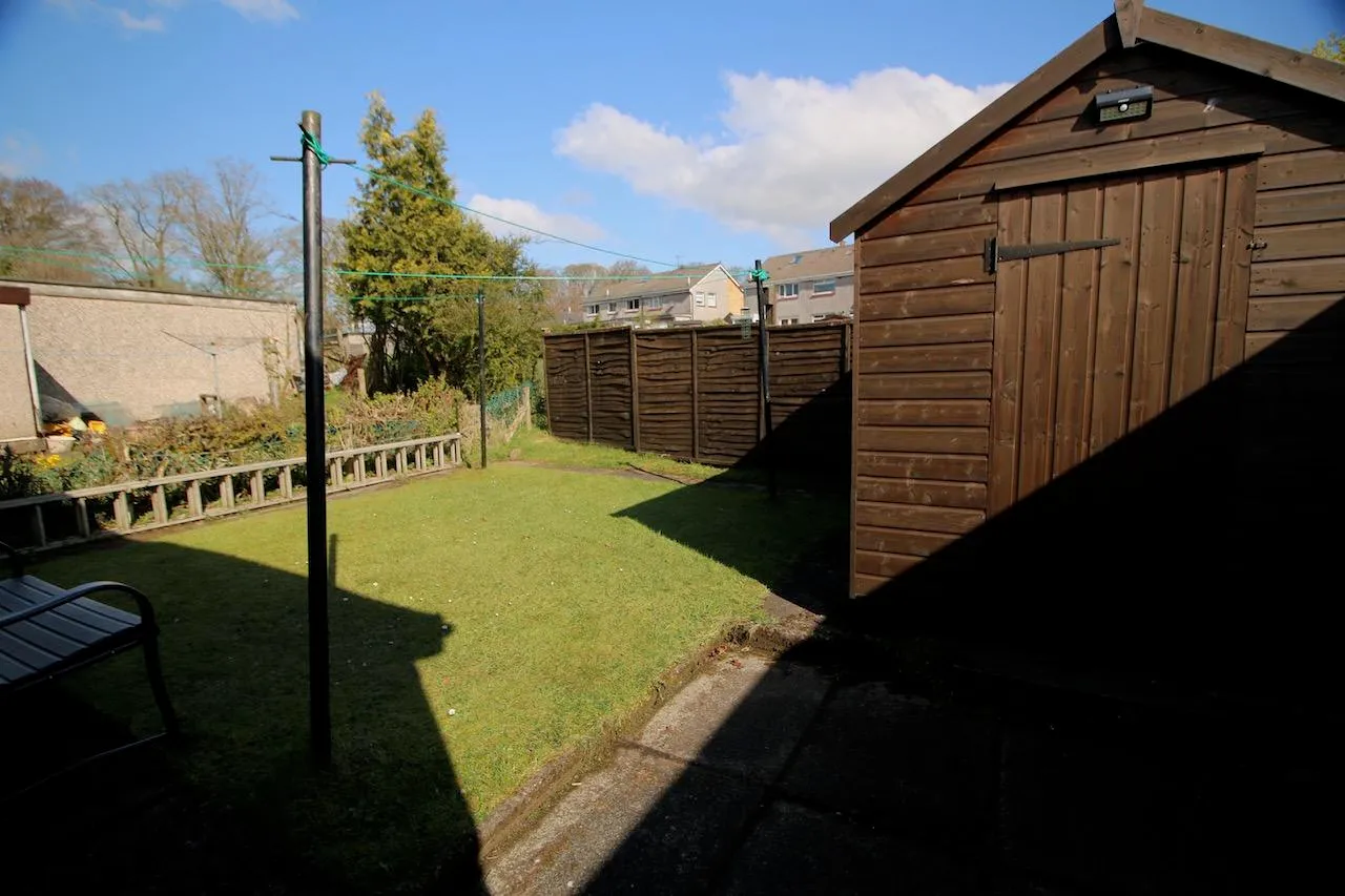 Abbotsford Crescent, Strathaven, ML10 6EQ, photo 24