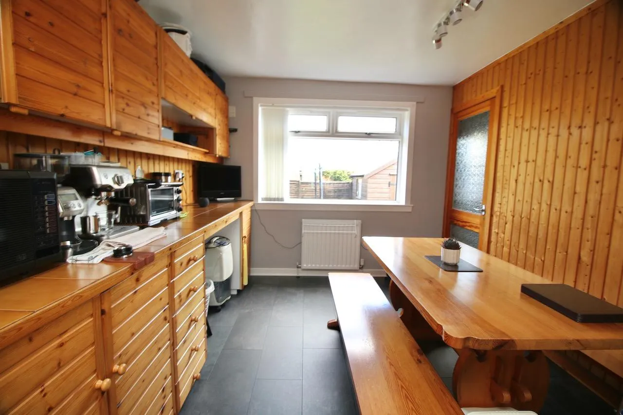 Abbotsford Crescent, Strathaven, ML10 6EQ, photo 8